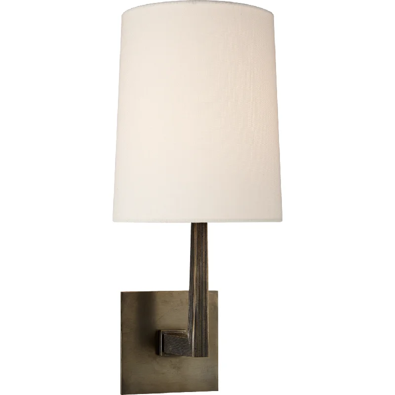 Track lighting for modernizing traditional interiorsOjai Medium Single Sconce