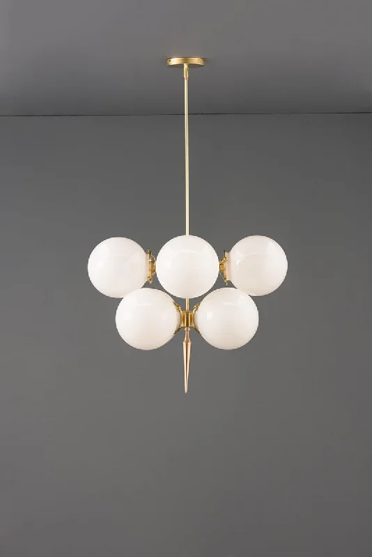 French Country Chandeliers with a Romantic AuraFrench Country Chandeliers with a Romantic AuraThe Marais Pointe Chandelier French Country Chandeliers with a Romantic AuraFrench Country Chandeliers with a Romantic AuraThe Marais Pointe Chandelier