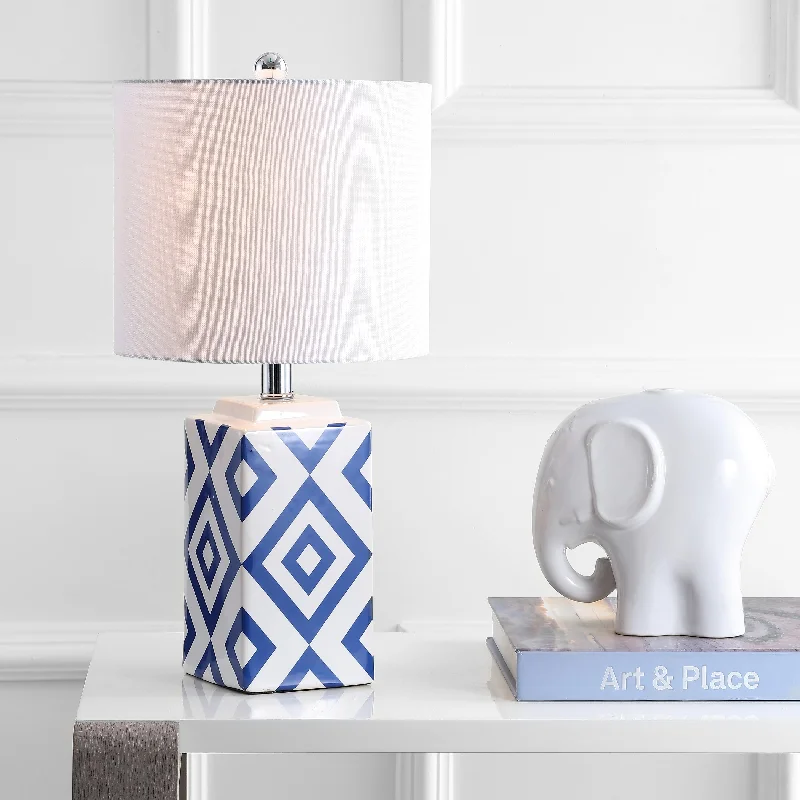 metal table lamps with a matte black finish for a sleek appearancemetal table lamps with a matte black finish for a sleek appearanceSAFAVIEH Lighting Chanelle 20-inch LED Table Lamp - 10"x10"x20" - 10Wx10Dx20H metal table lamps with a matte black finish for a sleek appearancemetal table lamps with a matte black finish for a sleek appearanceSAFAVIEH Lighting Chanelle 20-inch LED Table Lamp - 10"x10"x20" - 10Wx10Dx20H